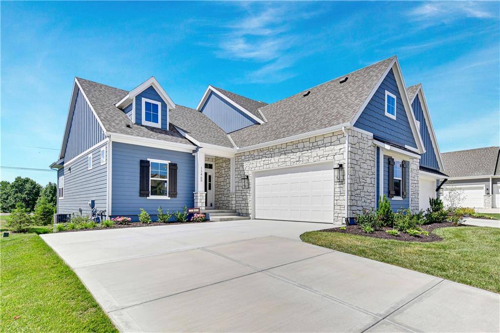 13469 W 174th Place Property Photo