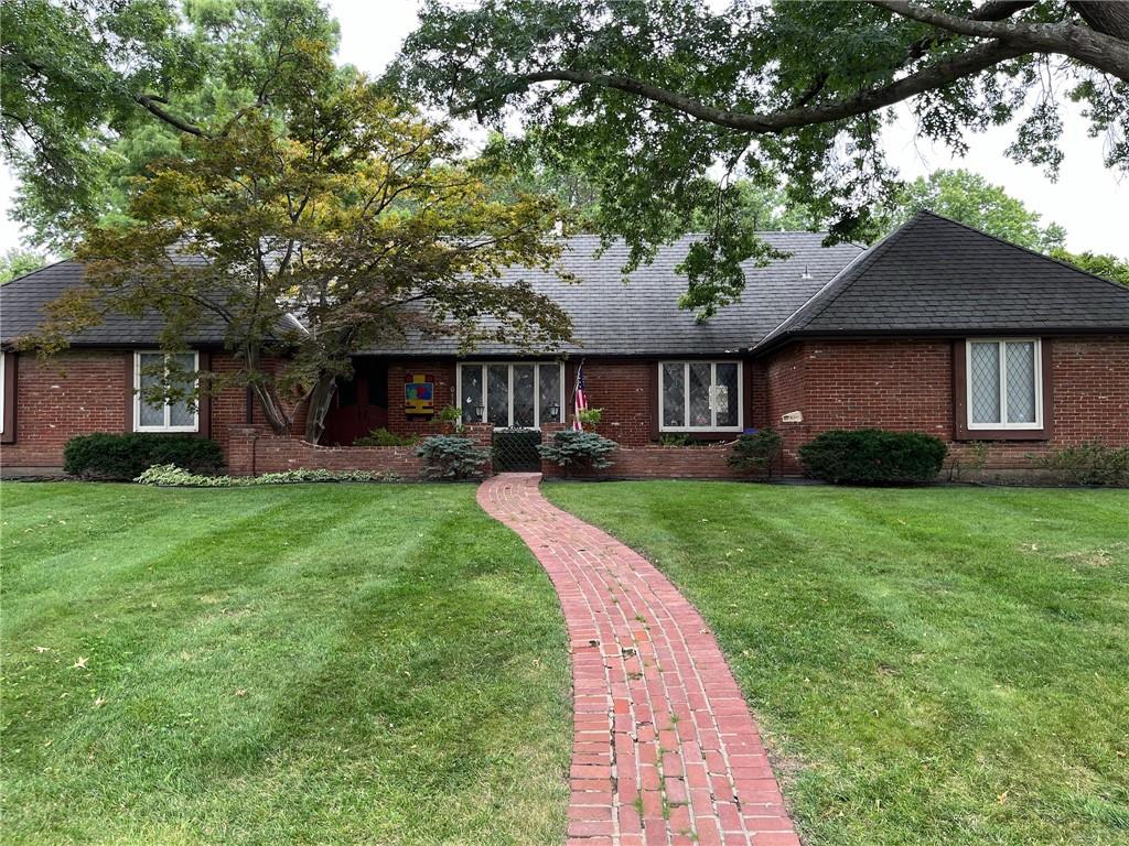 6115 W 65th Street Property Photo