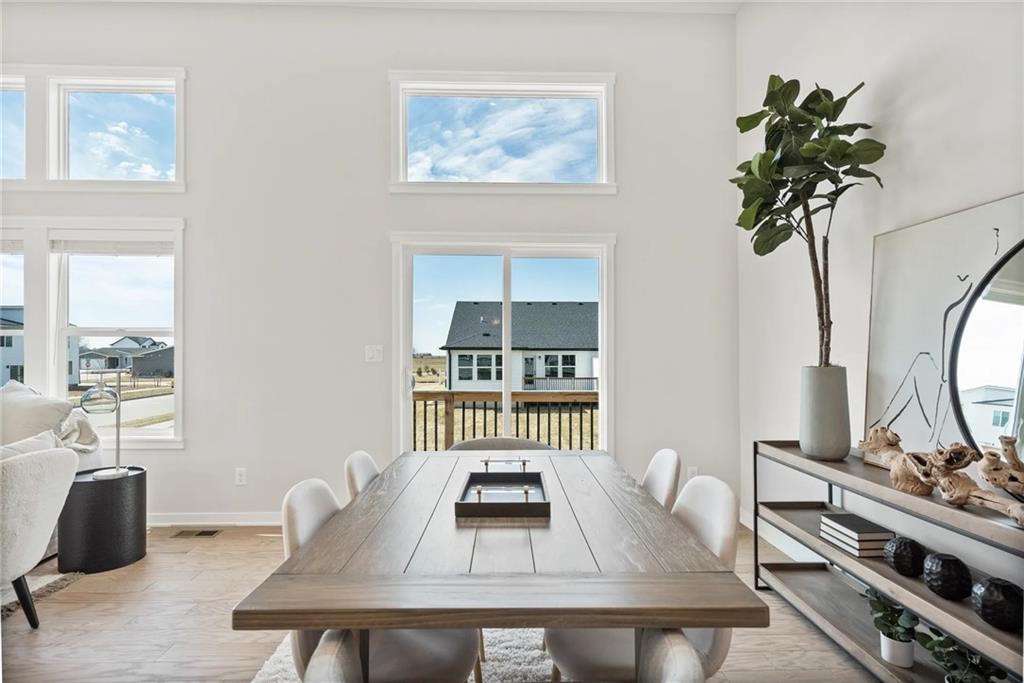 19711 W 195th Place Property Photo 7