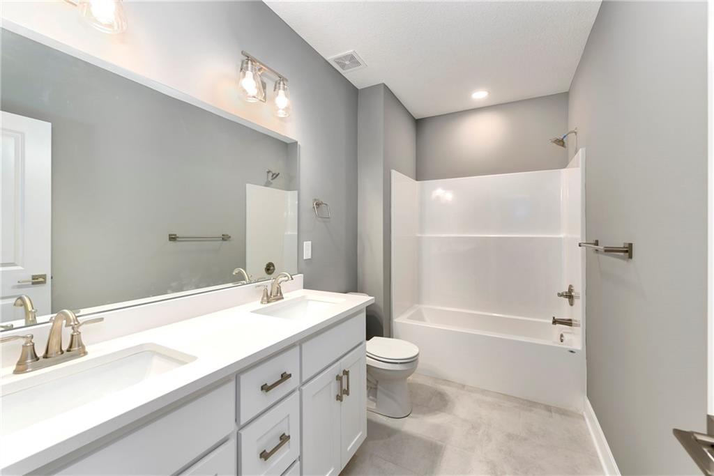 17860 Clearview Drive Property Photo 9