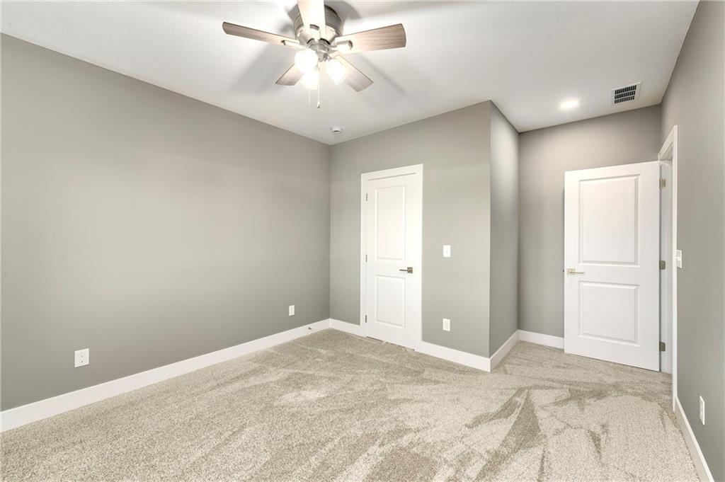 17860 Clearview Drive Property Photo 11