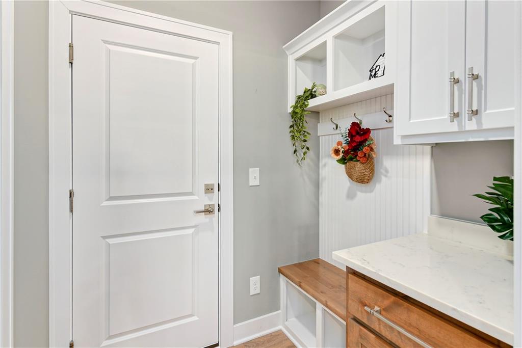 17860 Clearview Drive Property Photo 20