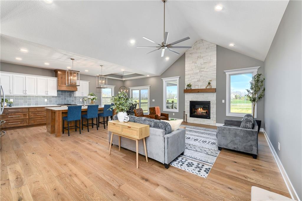 17860 Clearview Drive Property Photo 24