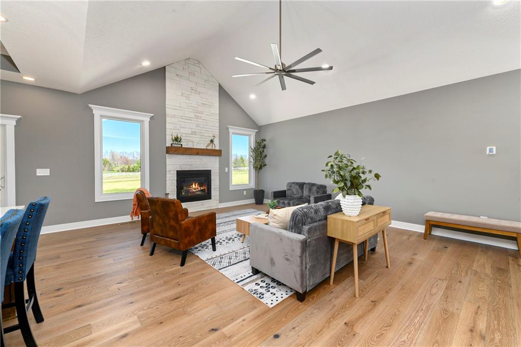 17860 Clearview Drive Property Photo 28