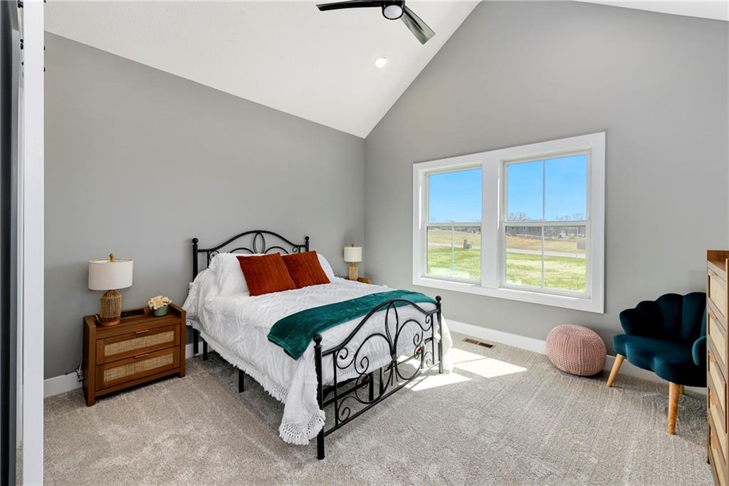 17860 Clearview Drive Property Photo 40