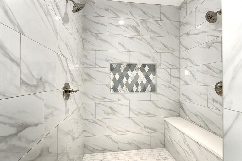 17860 Clearview Drive Property Photo 45