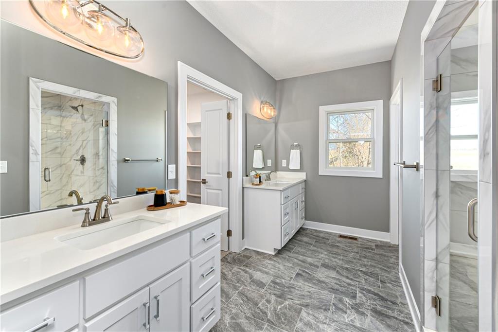 17860 Clearview Drive Property Photo 46