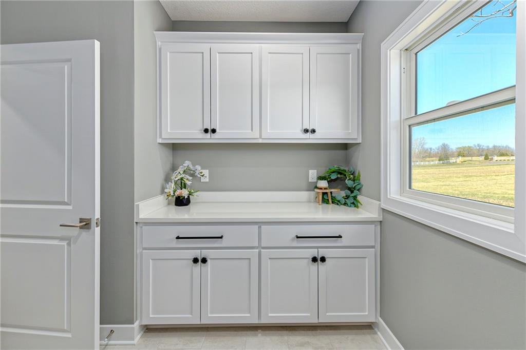 17860 Clearview Drive Property Photo 48