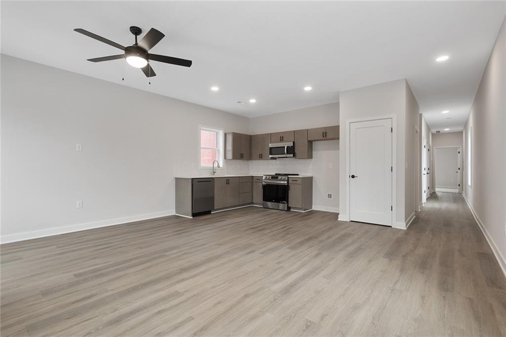 4521 Forest Avenue Property Photo 7