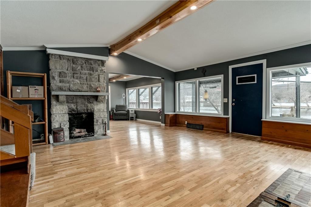 812 Lake Forest Drive Property Photo
