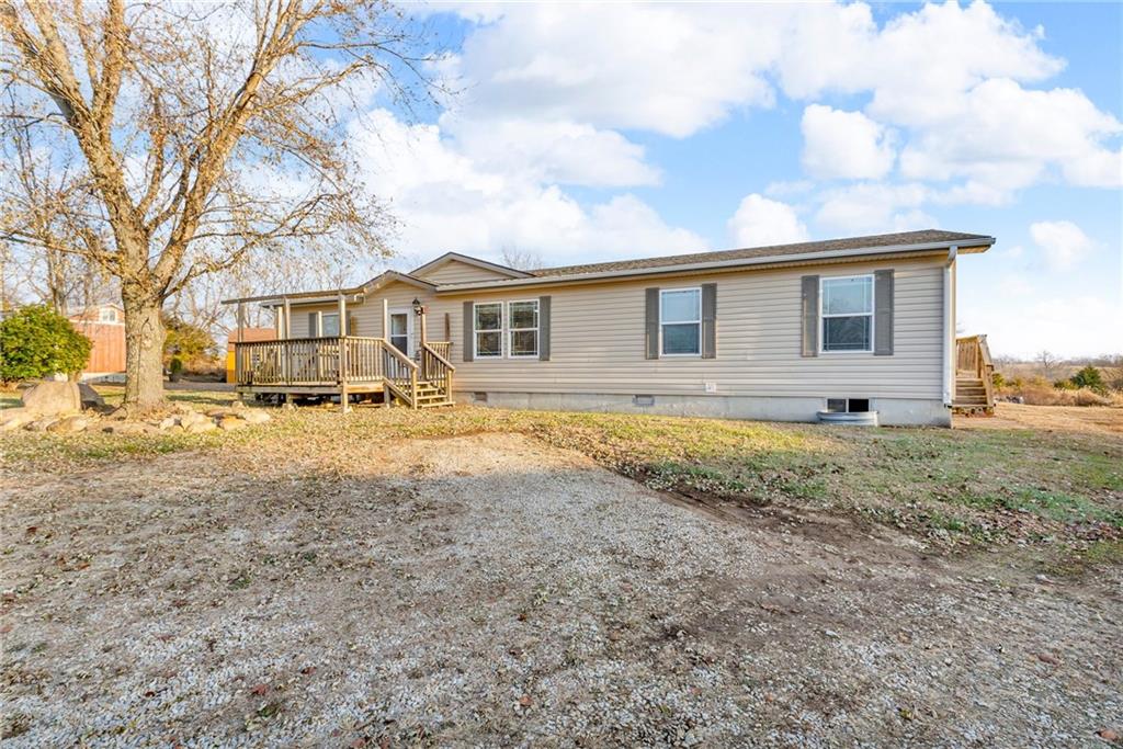 17623 Kansas Avenue Property Photo 1