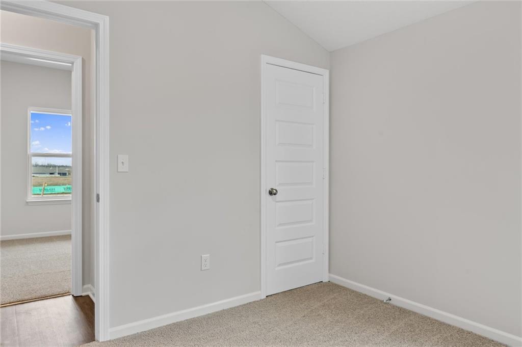 557 W Colleen Court Property Photo 6