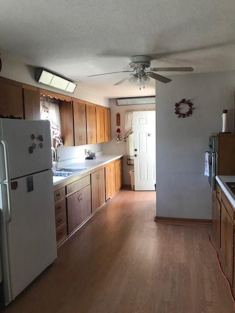 22015 Metcalf Road Property Photo 7