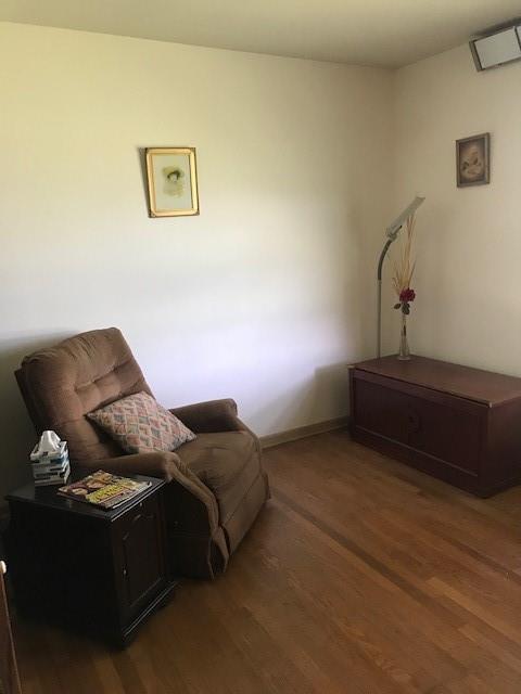 22015 Metcalf Road Property Photo 9