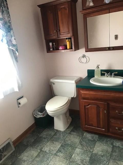 22015 Metcalf Road Property Photo 10