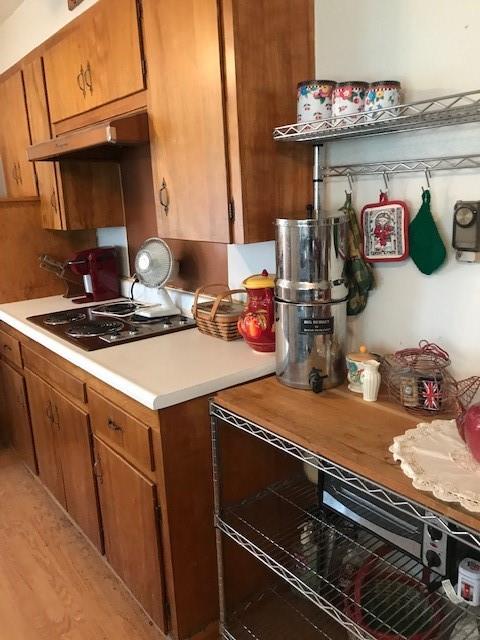 22015 Metcalf Road Property Photo 13