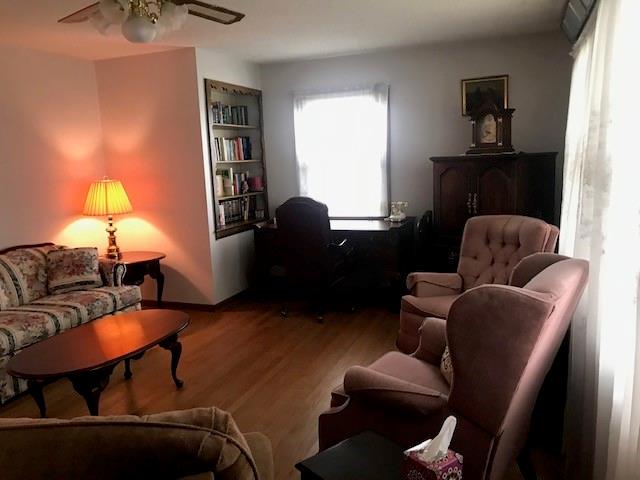 22015 Metcalf Road Property Photo 15