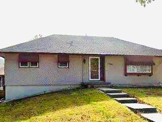 7705 Oakland Avenue Property Photo