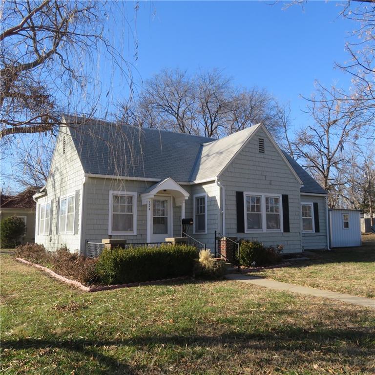 324 S Oak Street Property Photo