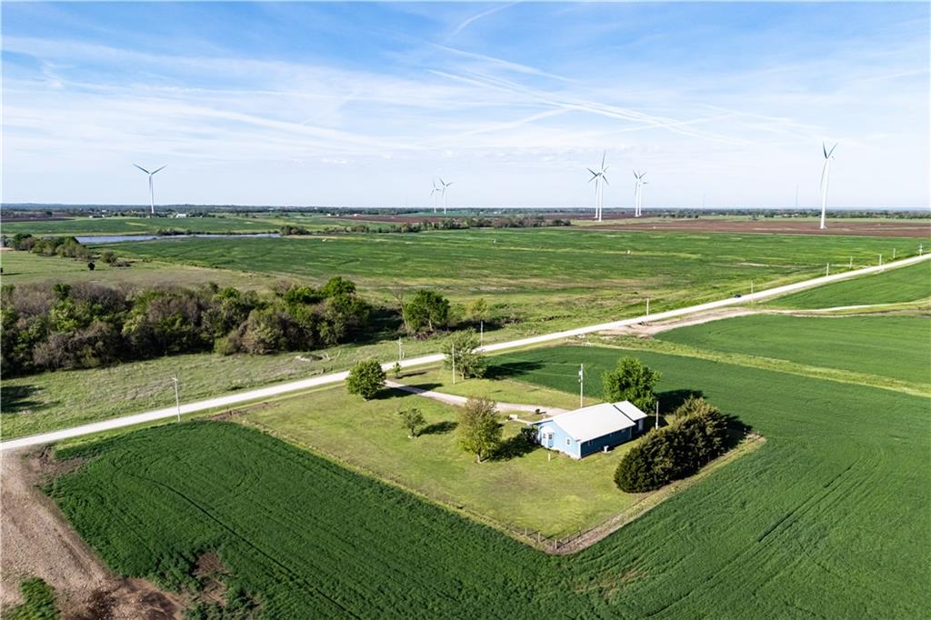 5670 80th Road Property Photo 3