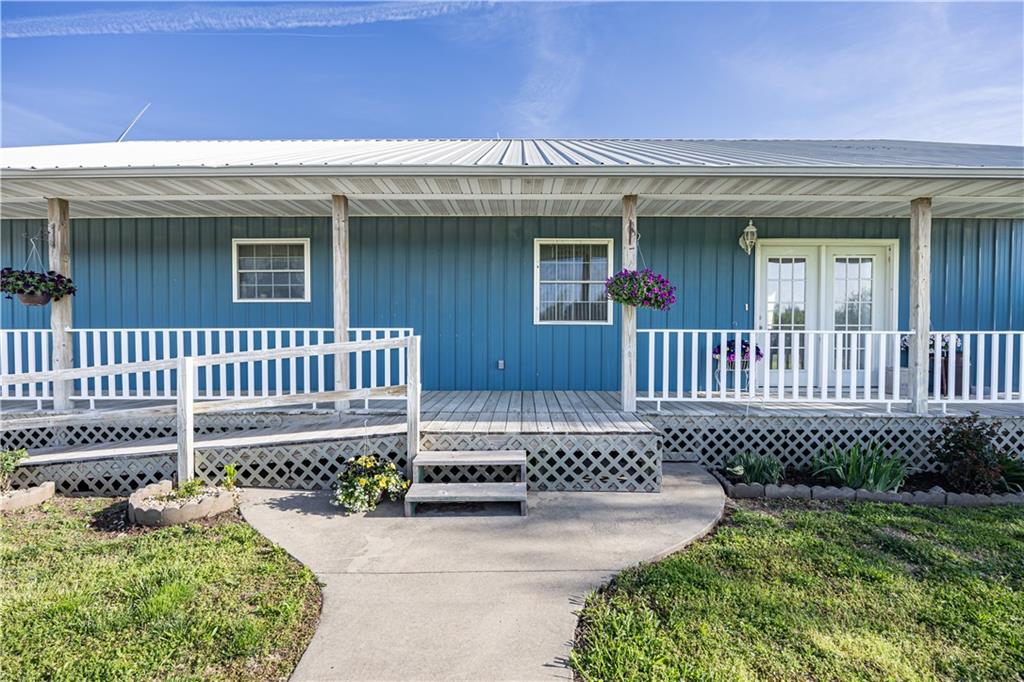 5670 80th Road Property Photo 4