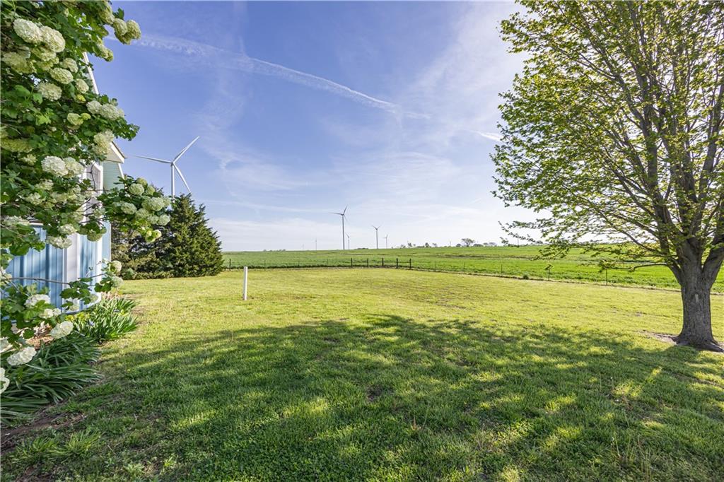 5670 80th Road Property Photo 8