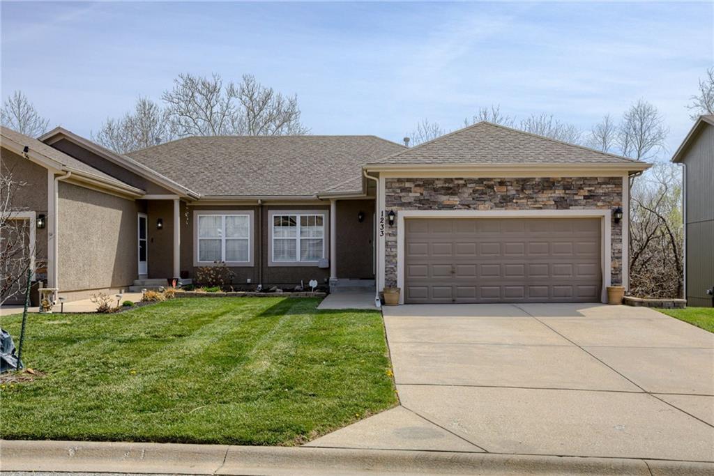 1233 Budd Circle Property Photo
