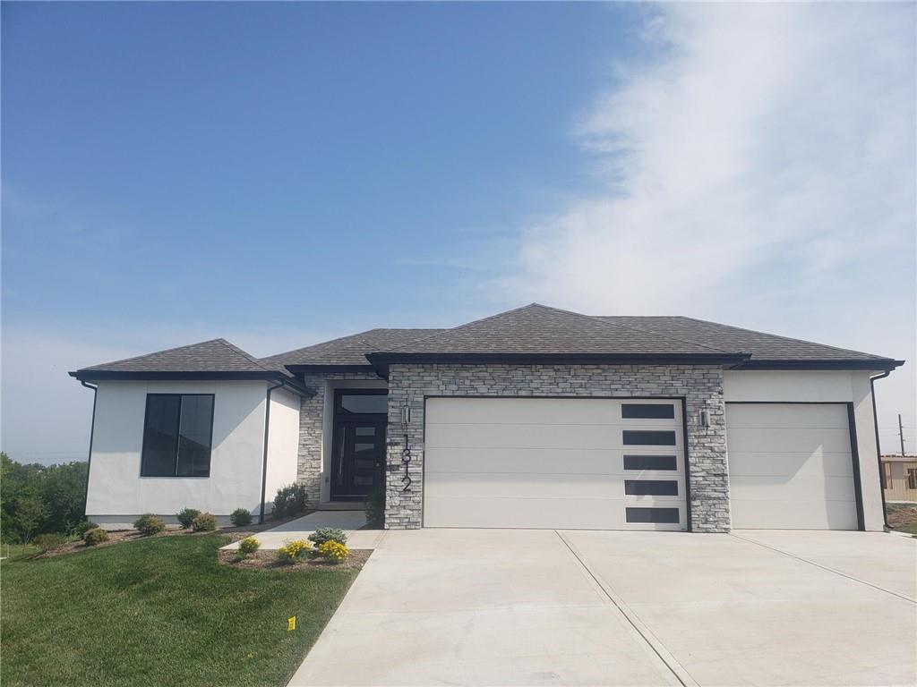 1312 Verbena Place Property Photo 1