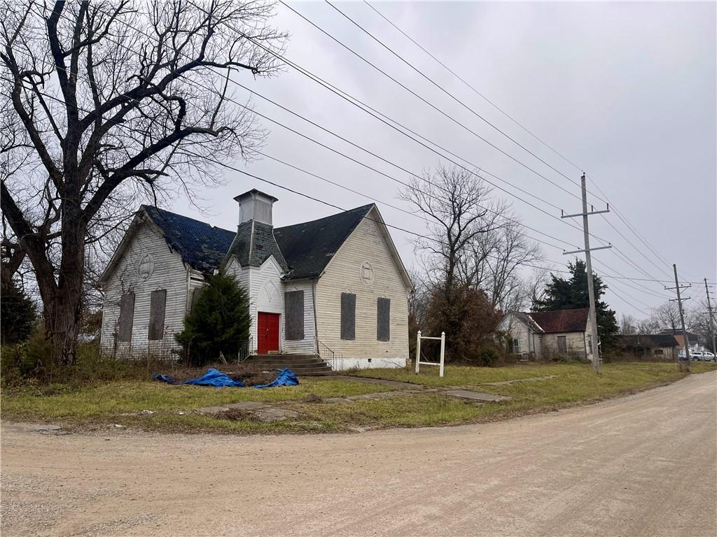 324 N Main Street Property Photo