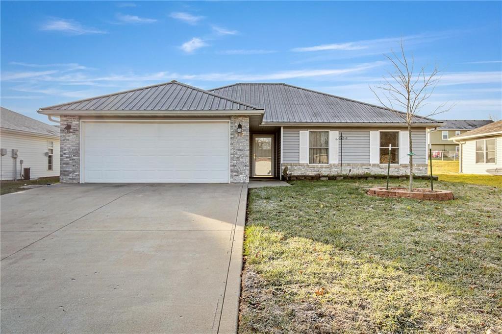 1714 Sunset Drive Property Photo