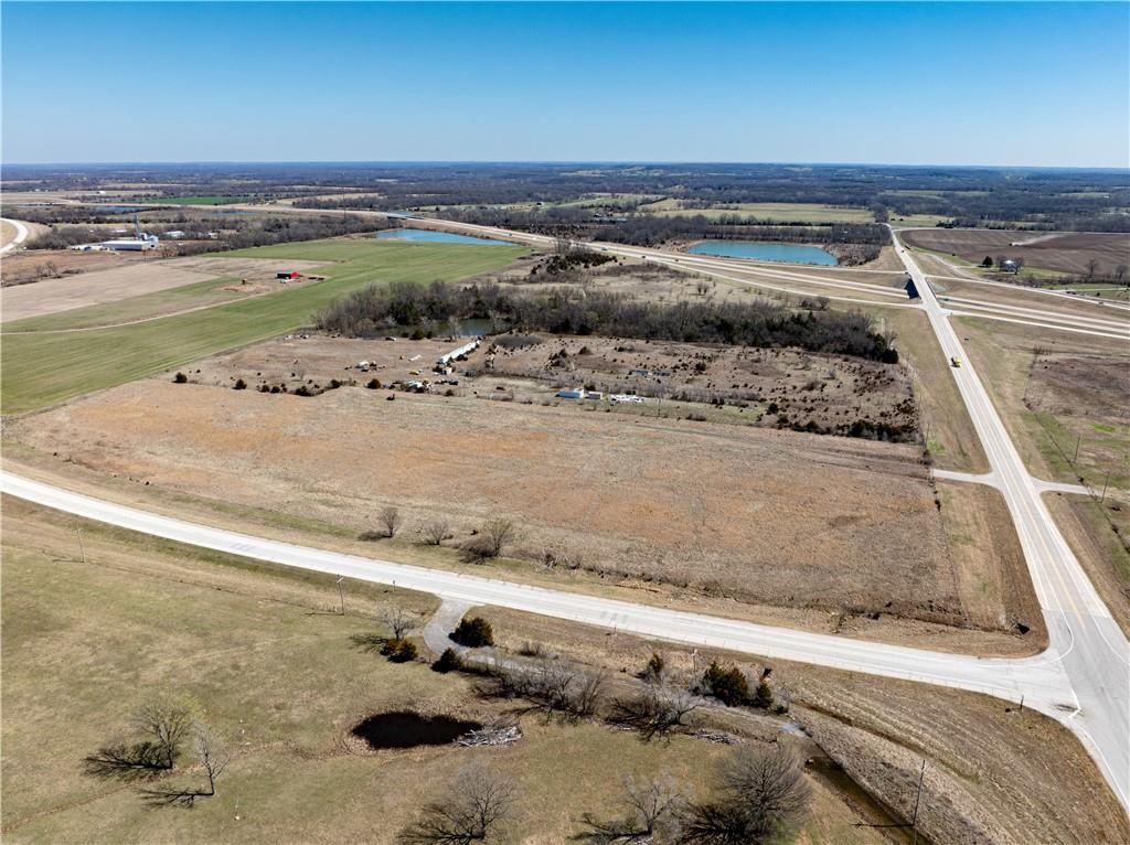 21082 Ks-52 Highway Property Photo 6