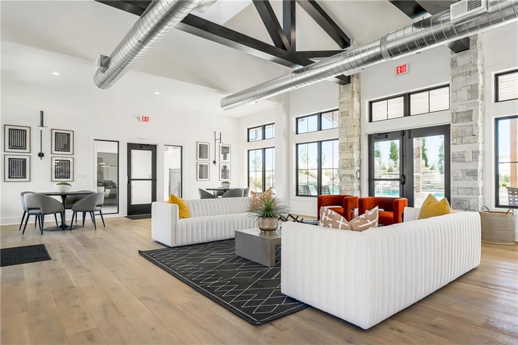 15833 Alhambra Street Property Photo 7