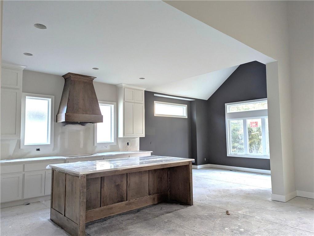 17008 Hayes Street Property Photo 7