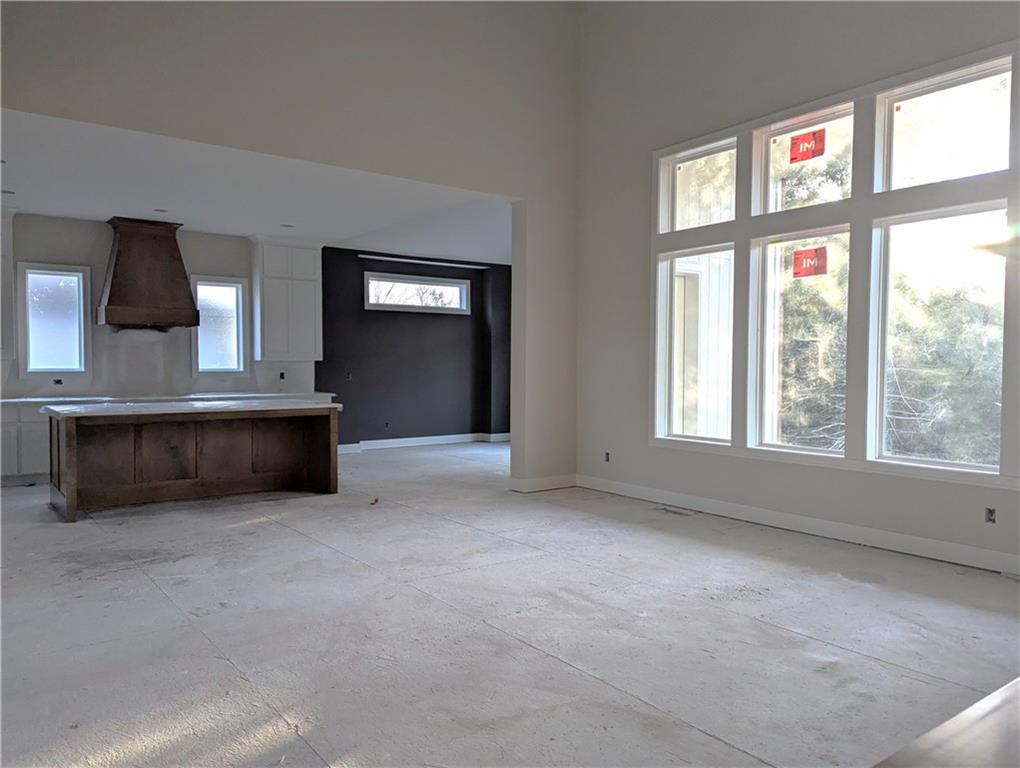 17008 Hayes Street Property Photo 8