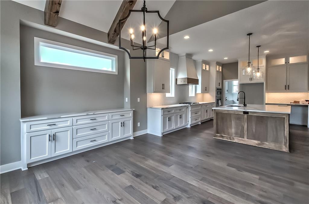 17008 Hayes Street Property Photo 35