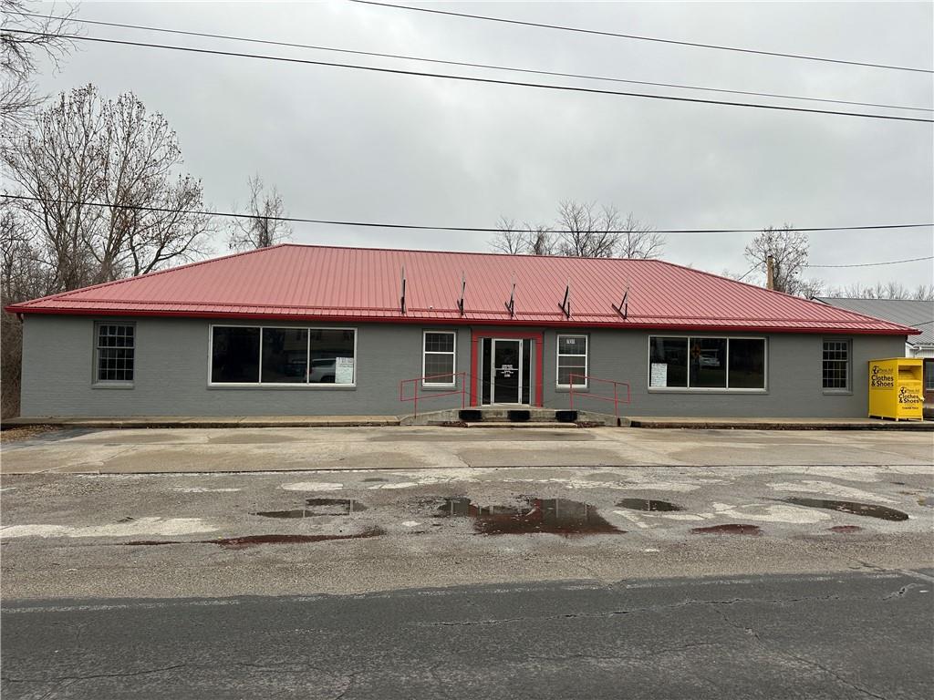 701 S Business Highway 13 N/a Property Photo