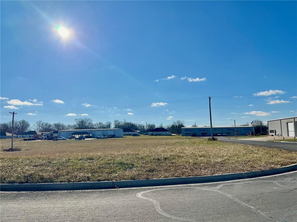 Lot 6 E Park Lane Property Photo 1