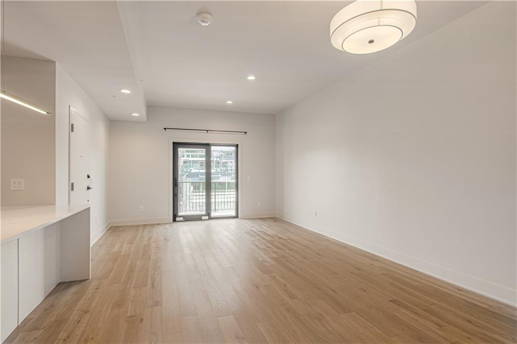 200 W Gregory Boulevard Property Photo 16