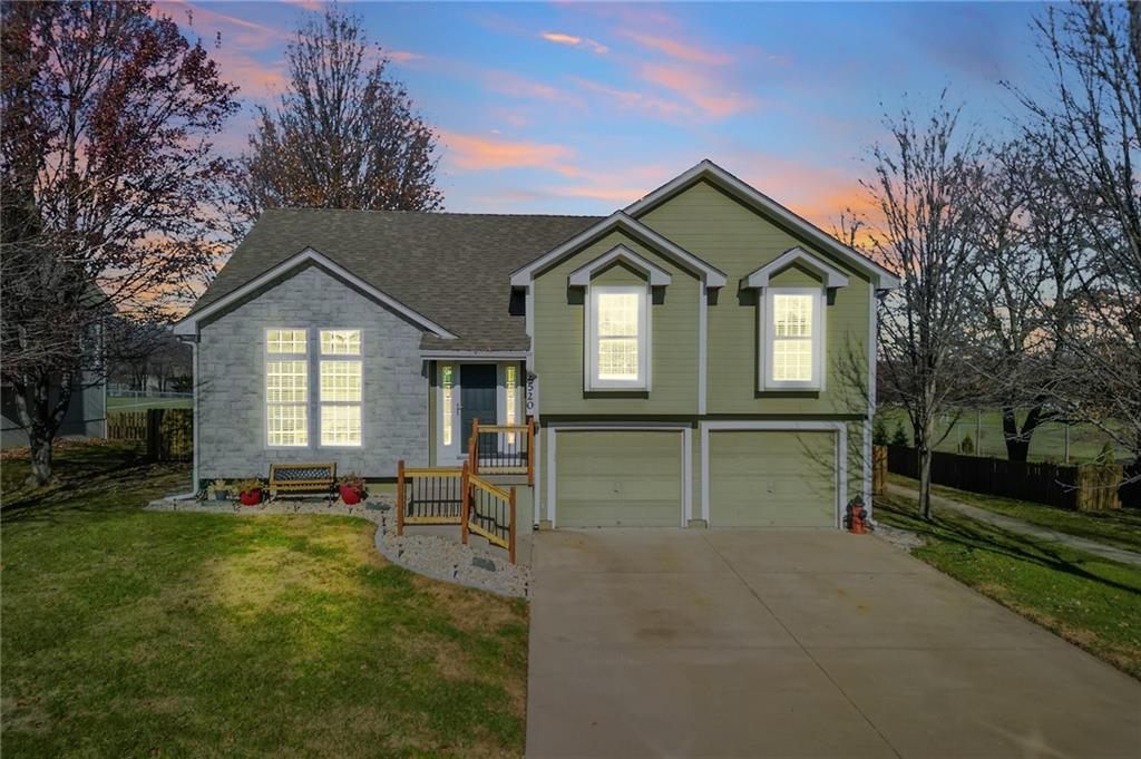 2520 Ne Horseshoe Drive Property Photo