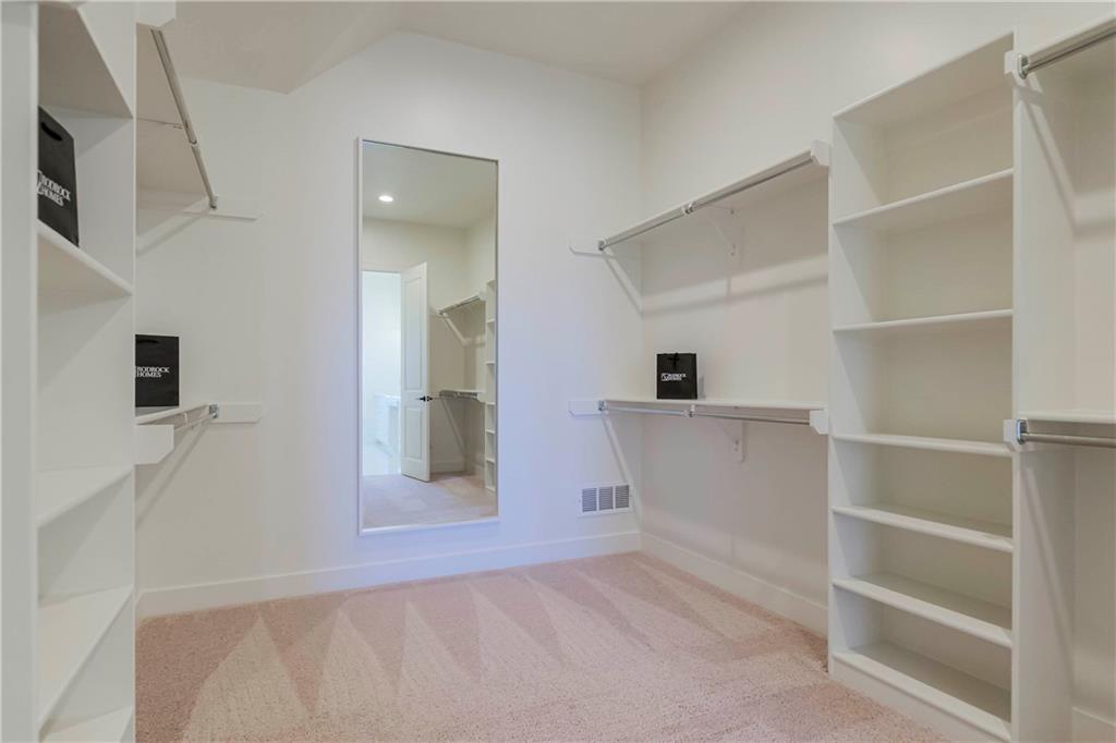 4218 W 158th Terrace Property Photo 40