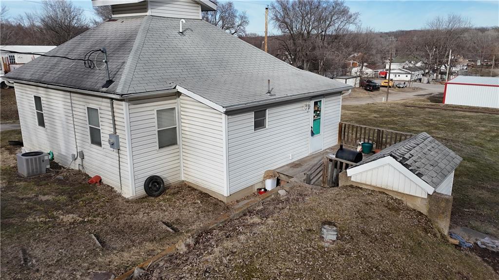 271 Meridian Street Property Photo