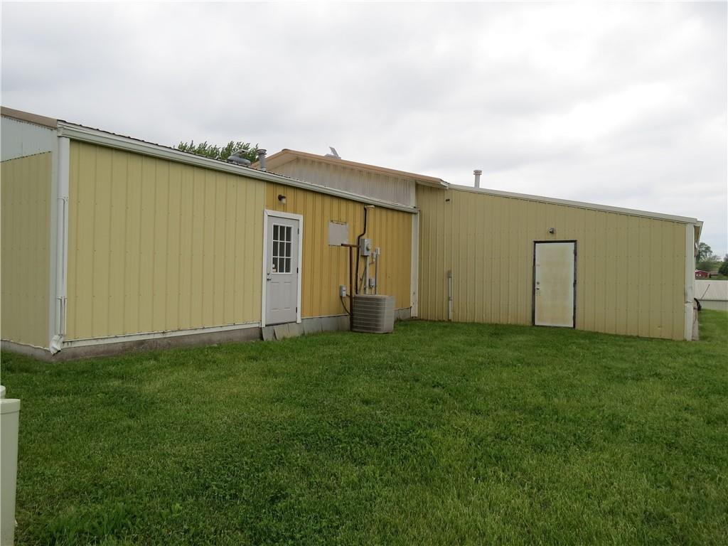 1201 N Alanthus Highway Property Photo 3
