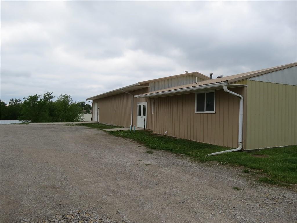 1201 N Alanthus Highway Property Photo 4