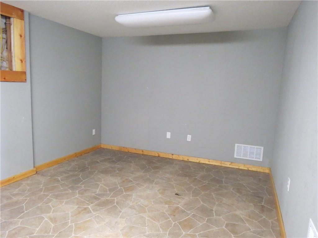 1201 N Alanthus Highway Property Photo 13