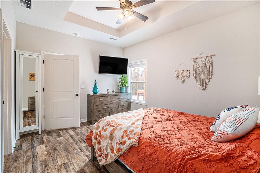 1740 S Park Drive Property Photo 3