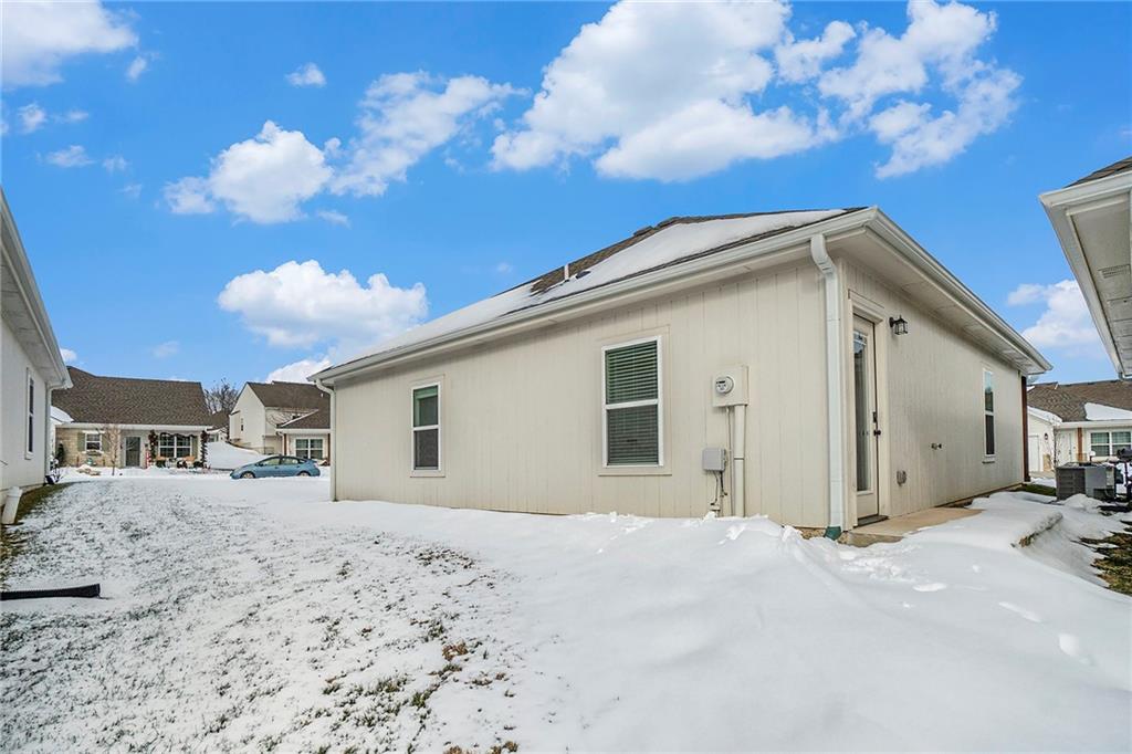1740 S Park Drive Property Photo 19