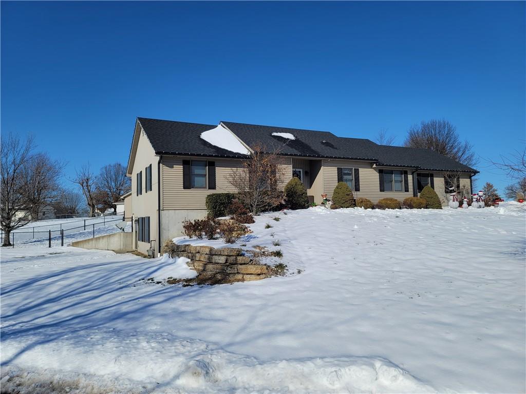 16765 Lee Drive Property Photo