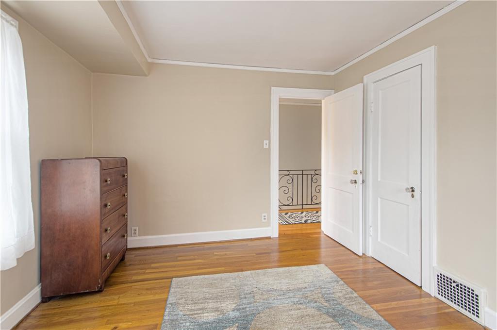 22 W 66th Street Property Photo 10