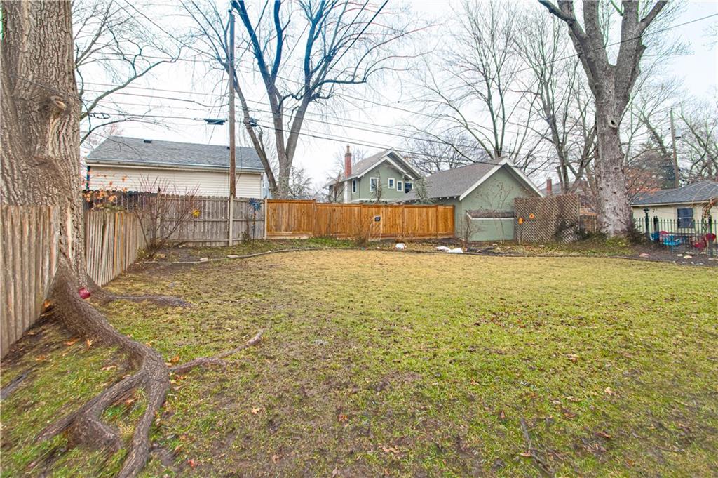 22 W 66th Street Property Photo 15