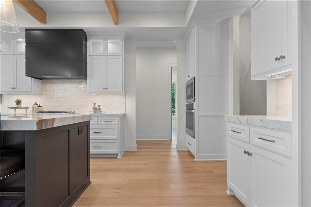 2504 Ne Woodland Oak Circle Property Photo 13